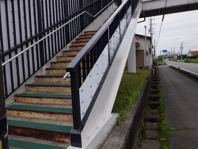 主要地方道鳥羽松阪線（有爾中歩道橋）道路附属物修繕工事