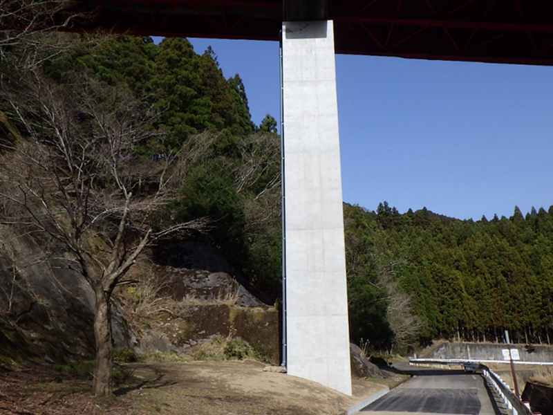 主要地方道津芸濃大山田線他１線（宝並橋他１橋）橋梁耐震対策（補強）工事