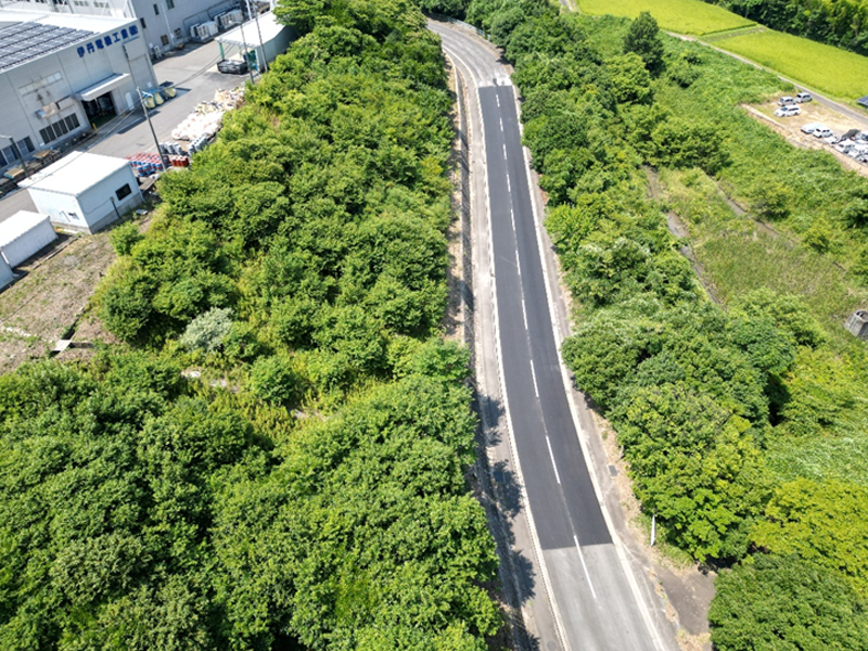 芸濃町北神山地内道路改修（舗装）工事